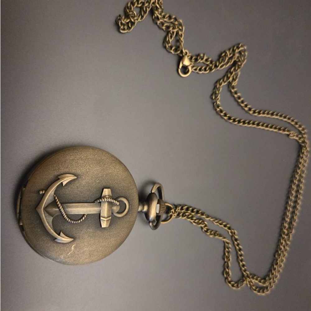 Vintage Anchor Pocket Watch - Gold